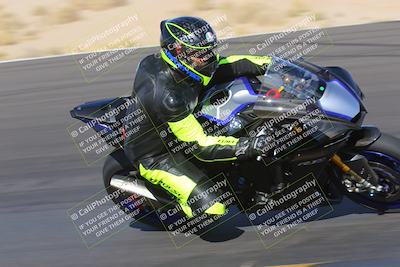 media/Nov-28-2022-Moto Forza (Mon) [[c5a51e62ca]]/A Group/Session 2 (Turn 12 Inside)/